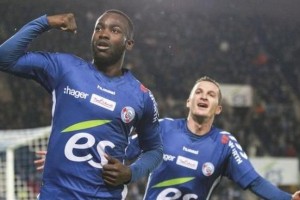  斯特拉斯堡主场三连胜气势如虹攀升至中游