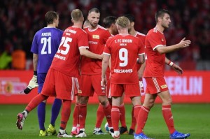  柏林联合防守稳固，客场逼平强大对手